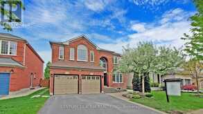 75 MEDLAND AVENUE | Whitby Ontario | Slide Image One