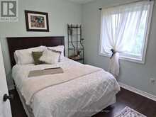 18 YORKTOWN PLACE | Georgina Ontario | Slide Image Twelve