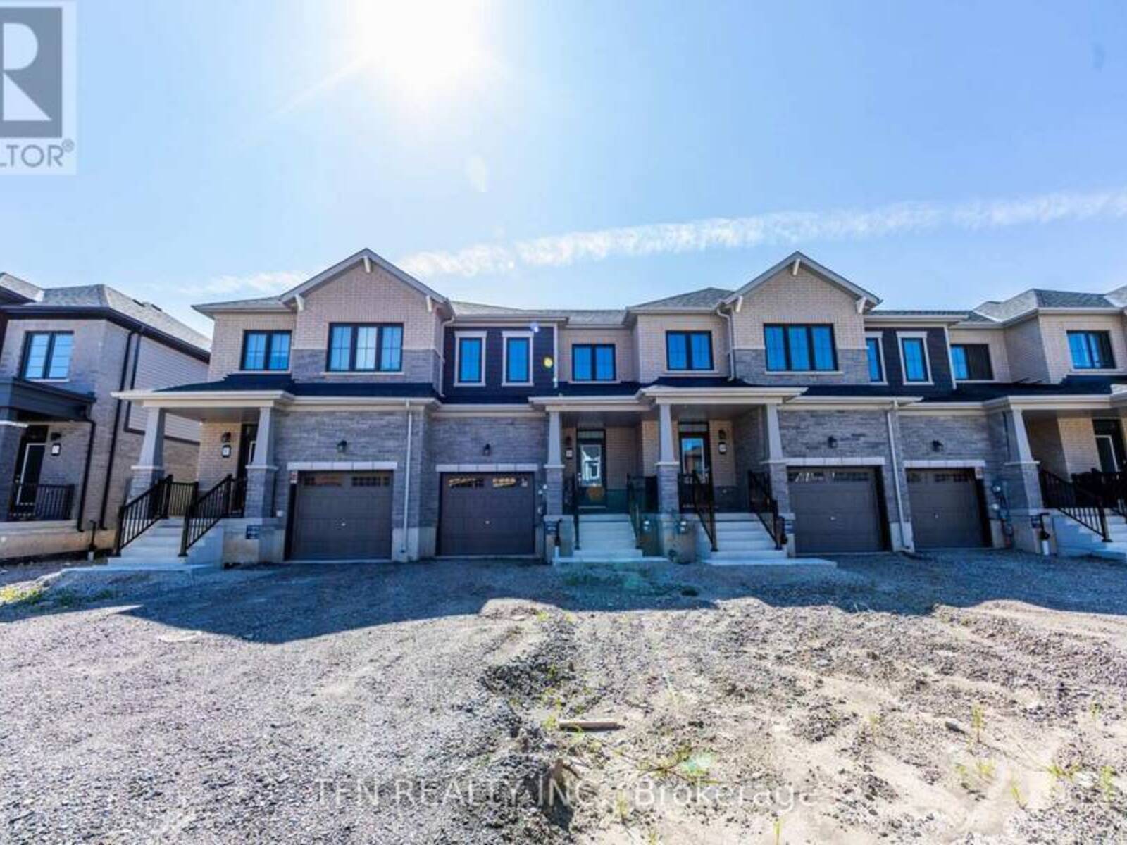 385 STARLIGHT AVENUE, Woolwich, Ontario N0B 1M0