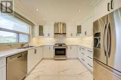 6 AVERILL CRESCENT | Toronto Ontario | Slide Image Seventeen