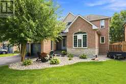 66 ROSENA LANE | Uxbridge Ontario | Slide Image One