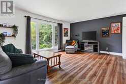 33 CREEK DRIVE | Georgina Ontario | Slide Image Two