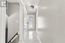 36 CHAUCER CRESCENT | Barrie Ontario | Slide Image Four