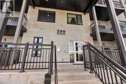 604 - 299 CUNDLES ROAD E | Barrie Ontario | Slide Image Two
