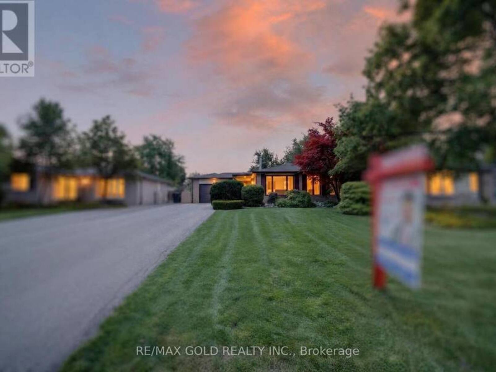25 DRAYTON CRESCENT, Brampton, Ontario L6T 3G6