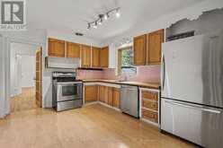 647 BURNHAMTHORPE ROAD | Toronto Ontario | Slide Image Seventeen