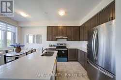 83 MIKAYLA LANE | Markham Ontario | Slide Image Four
