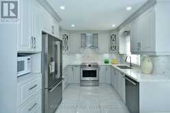 3 JACKMAN CRESCENT | Vaughan Ontario | Slide Image Nineteen