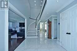 3 JACKMAN CRESCENT | Vaughan Ontario | Slide Image Seven