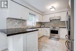 31 CRIMSON RIDGE ROAD | Barrie Ontario | Slide Image Twelve