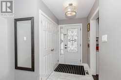 7 CLIPSTONE COURT | Brampton Ontario | Slide Image Seven