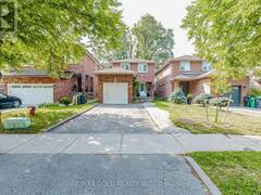 7 CLIPSTONE COURT Brampton Ontario, L6X 4J4