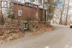 961 LAKESHORE ROAD W | Mississauga Ontario | Slide Image Five