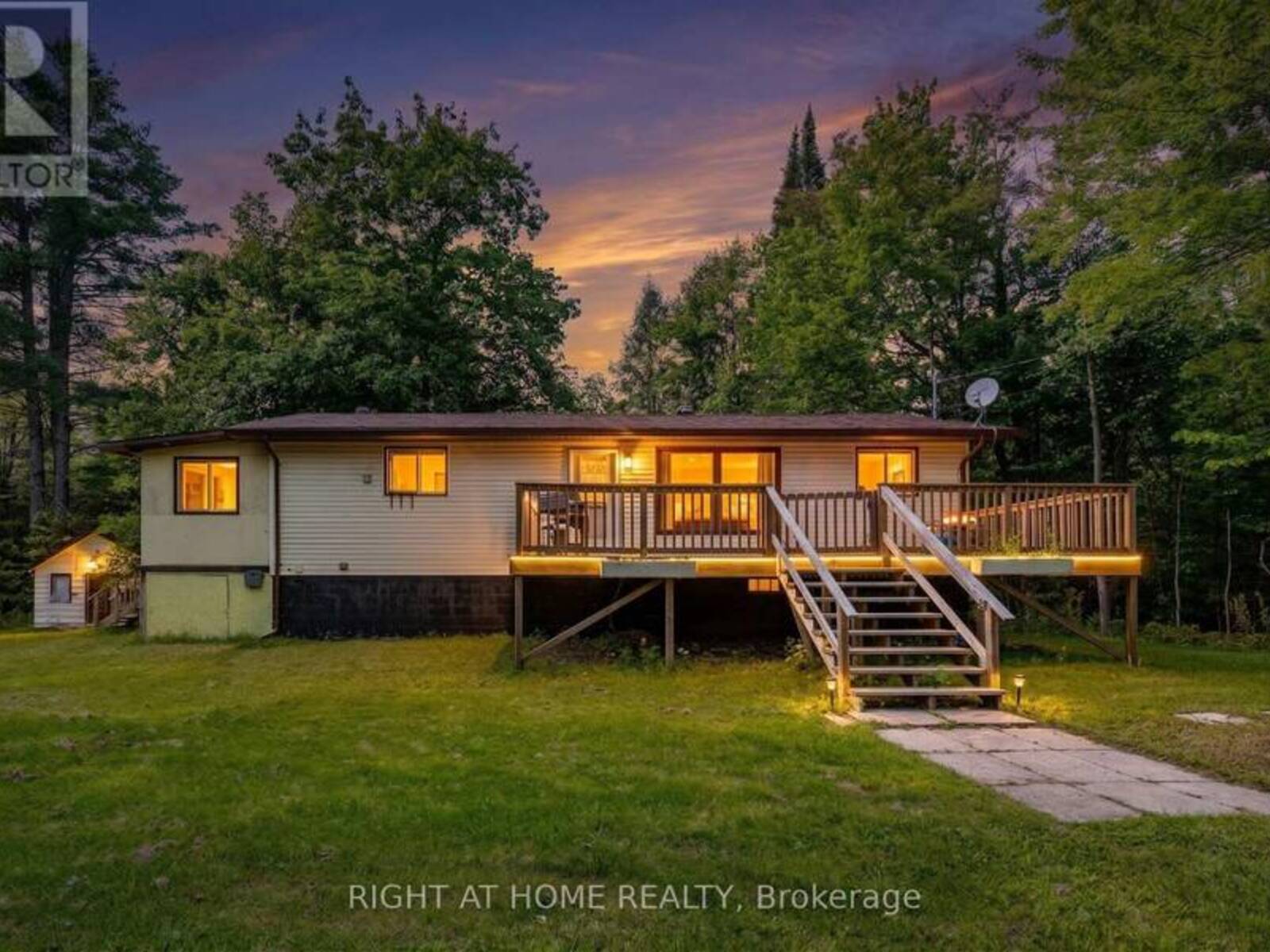 31 MORRISON STREET, Coboconk, Ontario K0M 2L0