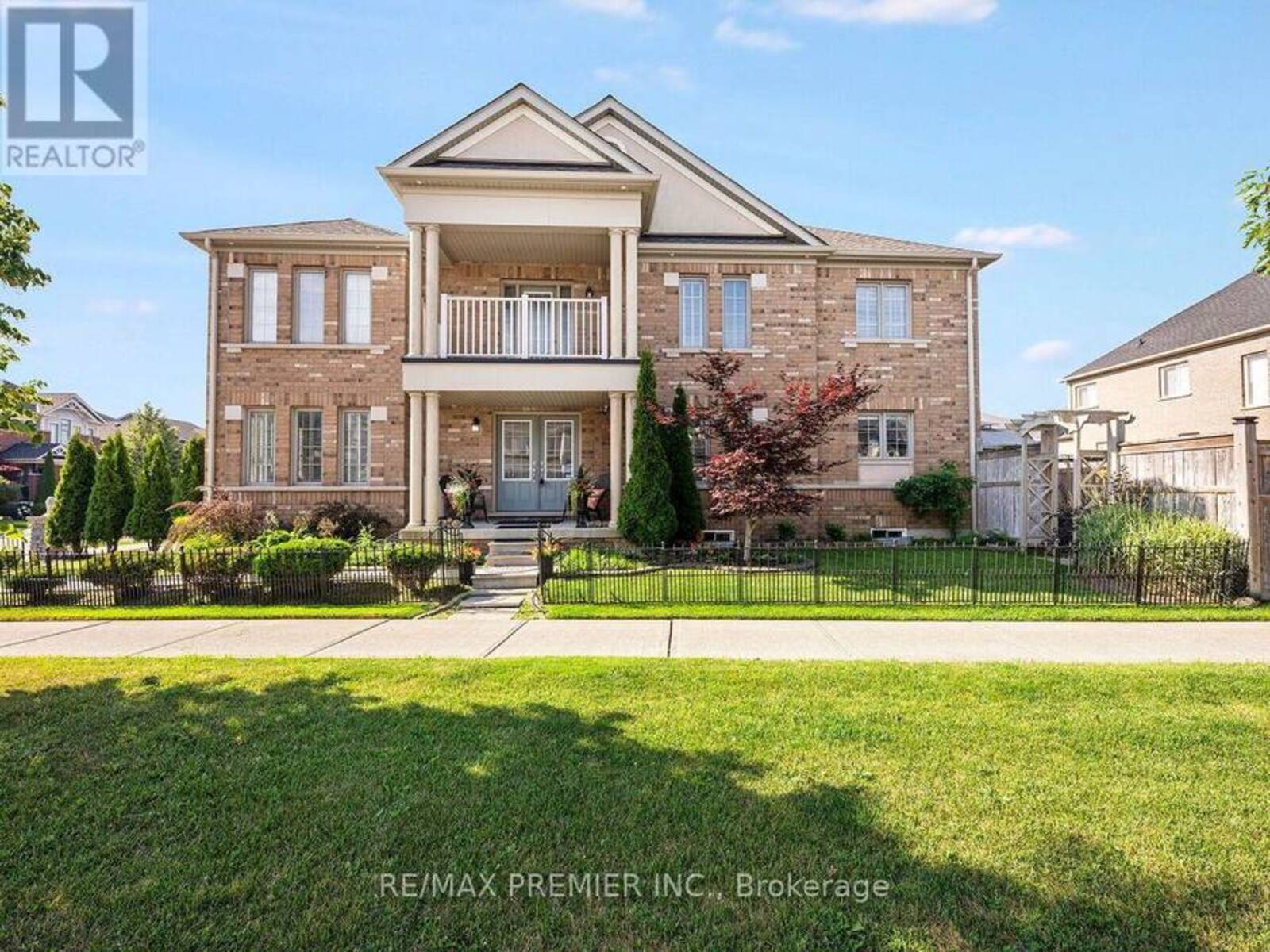 183 AISHFORD ROAD, Bradford West Gwillimbury, Ontario L3Z 0P4