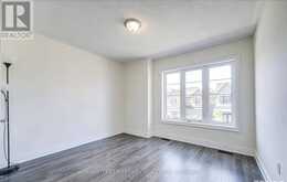 41 KENNETH ROGERS CRESCENT | East Gwillimbury Ontario | Slide Image Twenty-seven