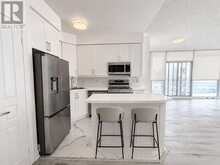 1008 - 225 WEBB DRIVE | Mississauga Ontario | Slide Image Twelve