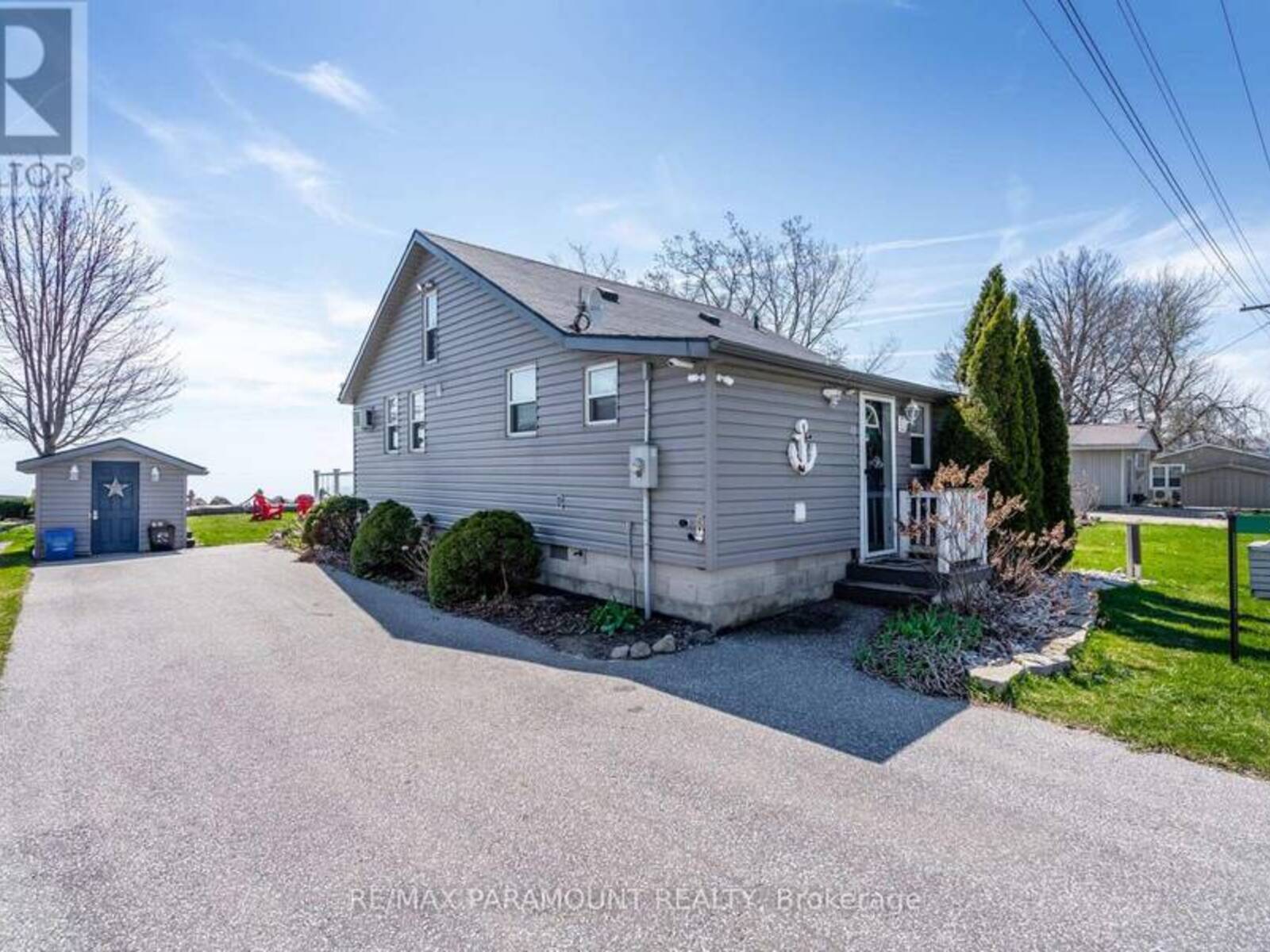 24 PULLEY ROAD, Leamington, Ontario N0P 2P0