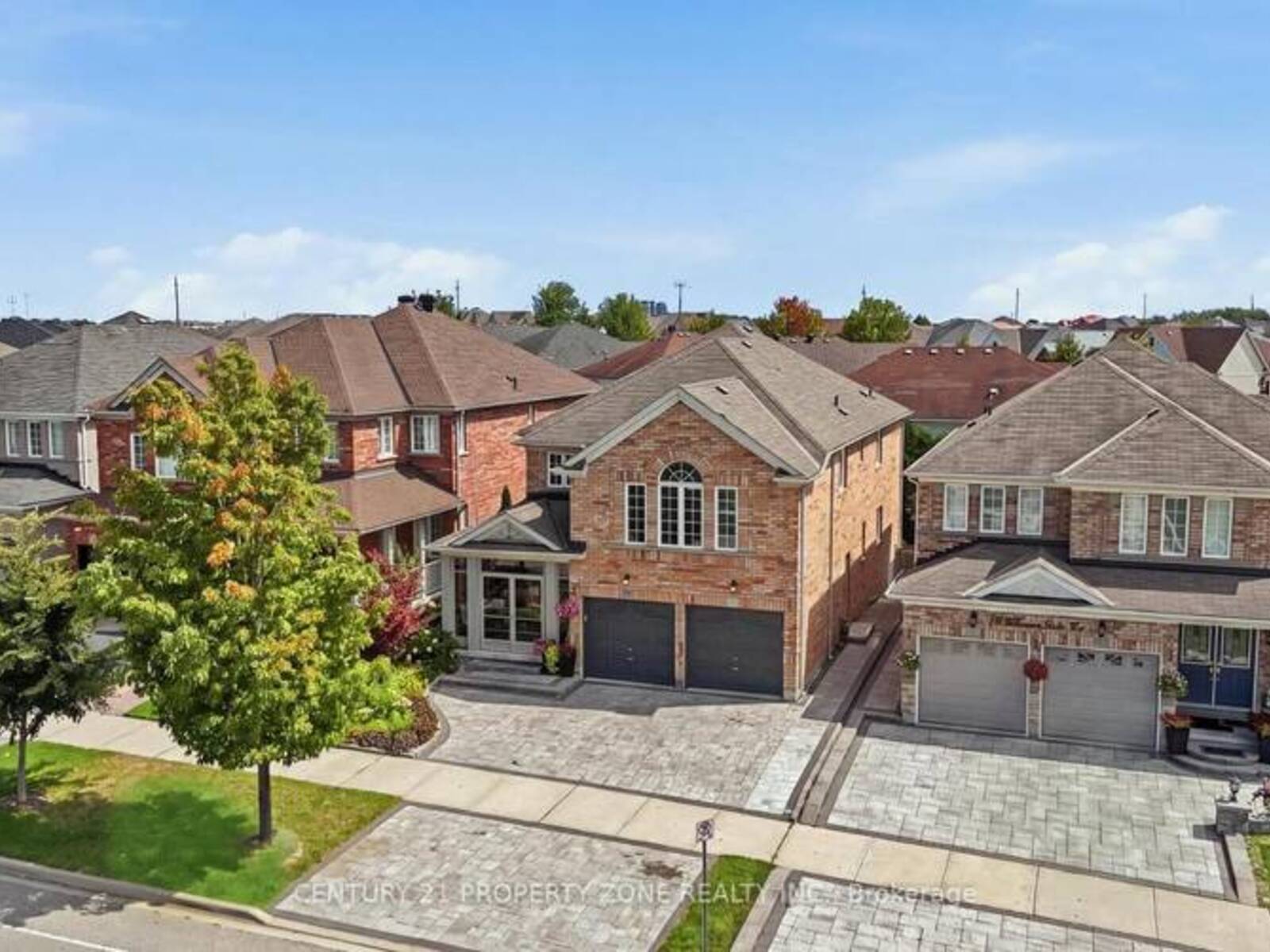 239 WILLIAMSON DRIVE W, Ajax, Ontario L1T 5A2