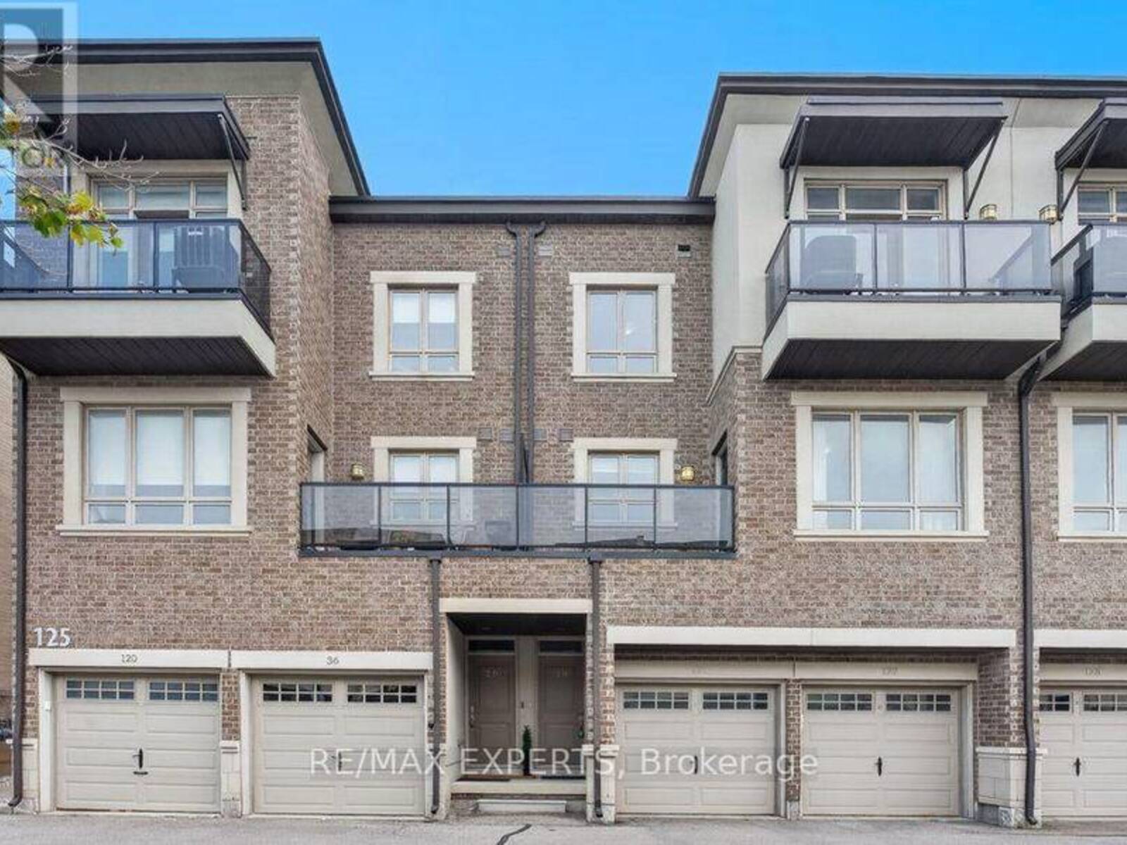 19 - 125 KAYLA CRESCENT, Vaughan, Ontario L6A 3P4