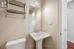 4 CHELTENHAM MEWS | Kitchener Ontario | Slide Image Thirteen
