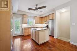 4 CHELTENHAM MEWS | Kitchener Ontario | Slide Image Three