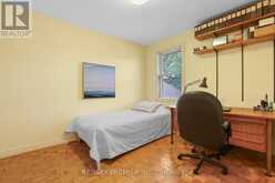19 TEMAGAMI COURT | Toronto Ontario | Slide Image Fifteen