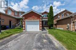 129 CHALMERS DRIVE | Barrie Ontario | Slide Image One