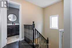 129 CHALMERS DRIVE | Barrie Ontario | Slide Image Eight