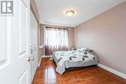 2483 YARMOUTH CRESCENT | Oakville Ontario | Slide Image Thirteen
