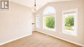 1029 MOY CRESCENT | London Ontario | Slide Image Thirty-five