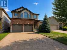 1029 MOY CRESCENT | London Ontario | Slide Image Three