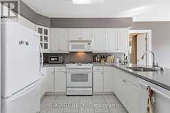 6 THIRLMERE ROAD | London Ontario | Slide Image Thirteen