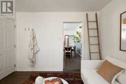 221 PALMERSTON AVENUE | Toronto Ontario | Slide Image Thirteen
