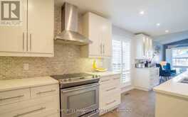 100 FIELDCREST AVENUE | Clarington Ontario | Slide Image Nine