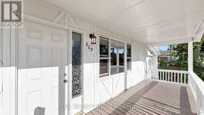 669 LAKE DRIVE S | Georgina Ontario | Slide Image Thirty