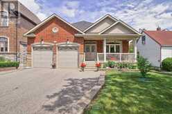 30 ELM GROVE AVENUE | Richmond Hill Ontario | Slide Image One