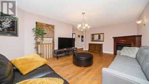 25 WOODCREEK DRIVE | Brampton Ontario | Slide Image Fifteen