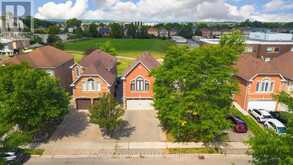 25 WOODCREEK DRIVE | Brampton Ontario | Slide Image Five