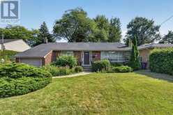 7 GREENING CRESCENT | Toronto Ontario | Slide Image Three