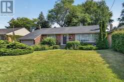 7 GREENING CRESCENT | Toronto Ontario | Slide Image Forty-nine
