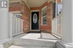 937 VICKERMAN WAY | Milton Ontario | Slide Image Four