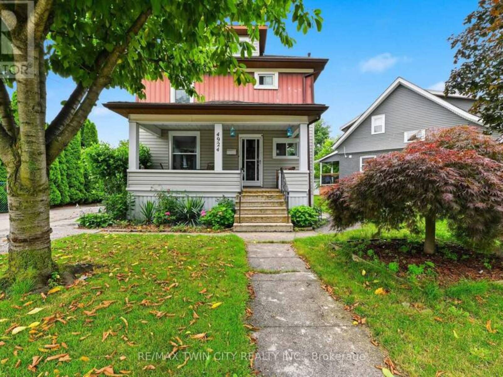 4924 HUNTER STREET, Niagara Falls, Ontario L2G 3M6