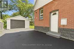 117 WEST 5TH STREET | Hamilton Ontario | Slide Image Thirty-three