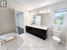 52 HEMING TRAIL | Ancaster Ontario | Slide Image Twelve