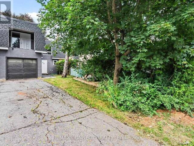 43 TYBALT CRESCENT Ottawa Ontario, K2H 8J6 - 3 Bedrooms Home For Sale