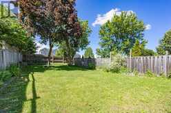 6 BLUEBELL CRESCENT | Whitby Ontario | Slide Image Thirty-one