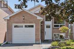 28 GLANVILLE CRESCENT | Clarington Ontario | Slide Image One