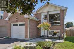 28 GLANVILLE CRESCENT | Clarington Ontario | Slide Image Two