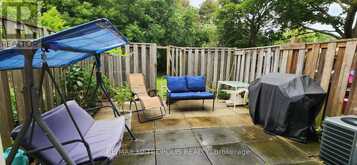 8 - 21 ROCKWOOD DRIVE | Toronto Ontario | Slide Image Twenty-eight